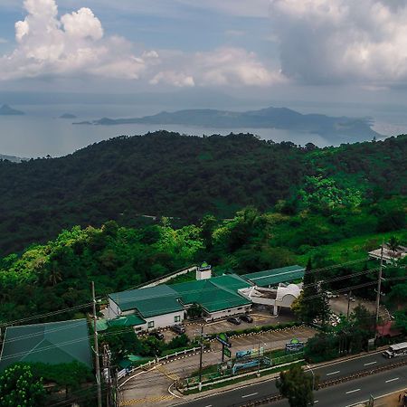 Days Hotel Tagaytay Tagaytay City Exterior photo