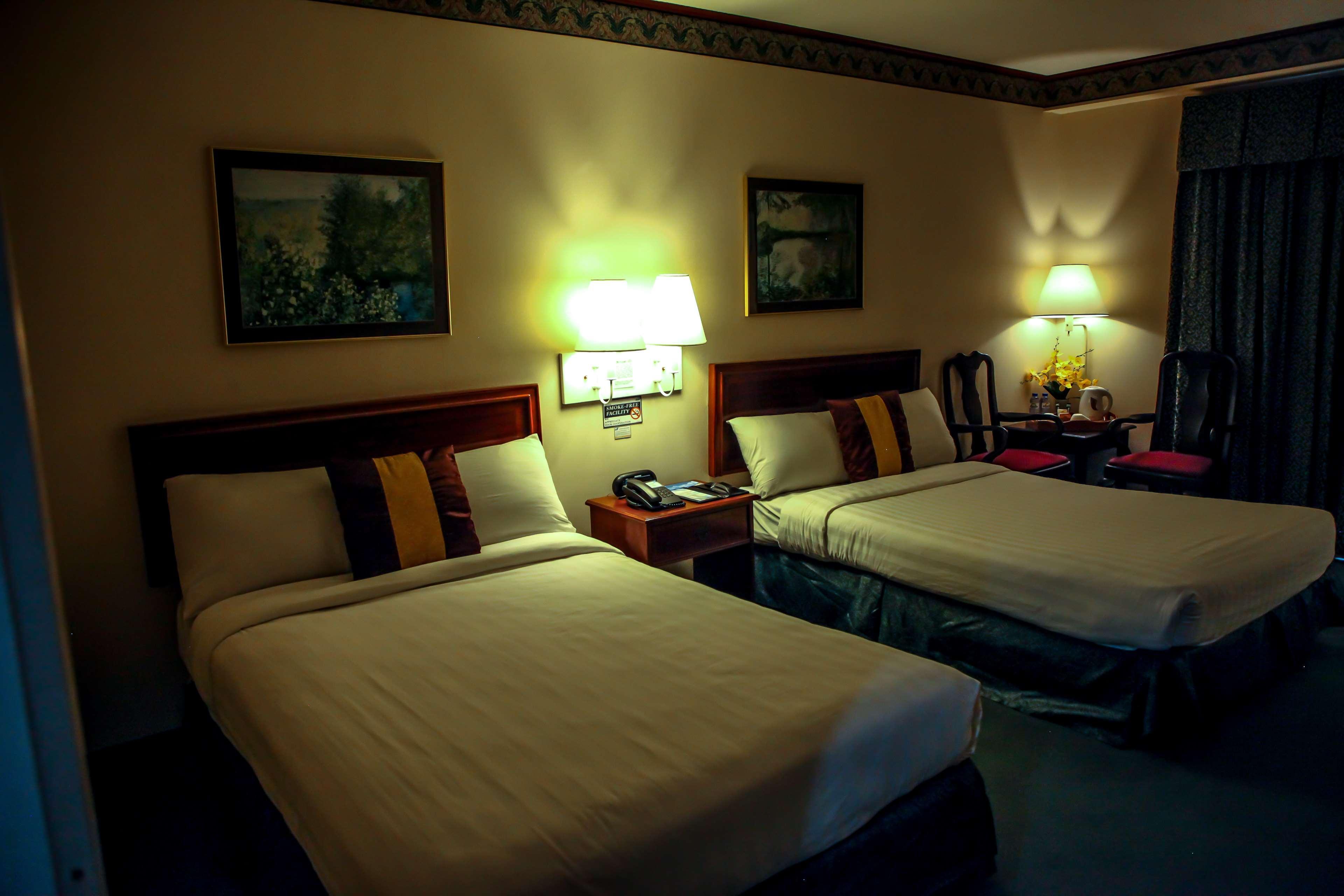 Days Hotel Tagaytay Tagaytay City Exterior photo